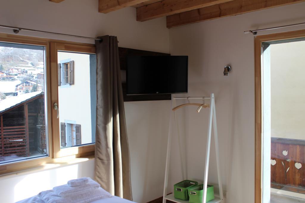 B&B La Baraque Le Châble Стая снимка